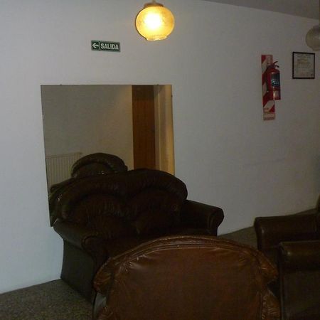 Hotel Turista Buenos Aires Zewnętrze zdjęcie